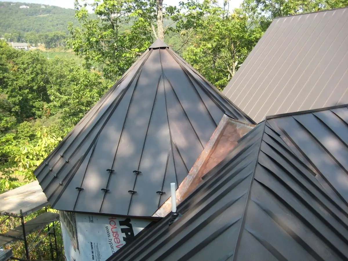 Professional Shingle Replacement & Repair by Craftsman Roofing in Tavern Shores